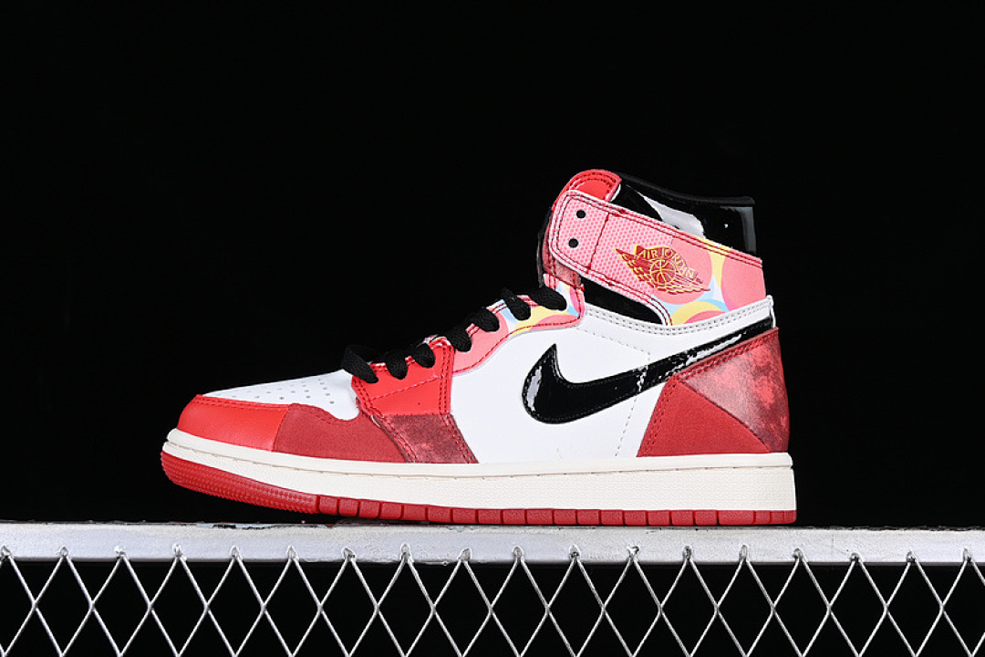Jordan [DV1753-601]-[MARVEL X AIR JORDAN 1 RETRO HIGH OG GS UNIVERSITY RED/BLACK/WHITE], photo 1