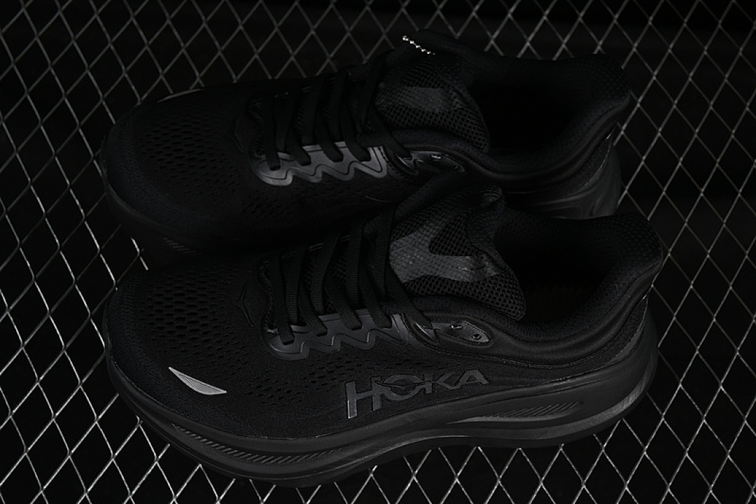 On Running [1162011 BBLC]-[HOKA ONE BONDI 9 BLACK]-[WOMAN:36-39]-[MAN:40-45] - Image 11