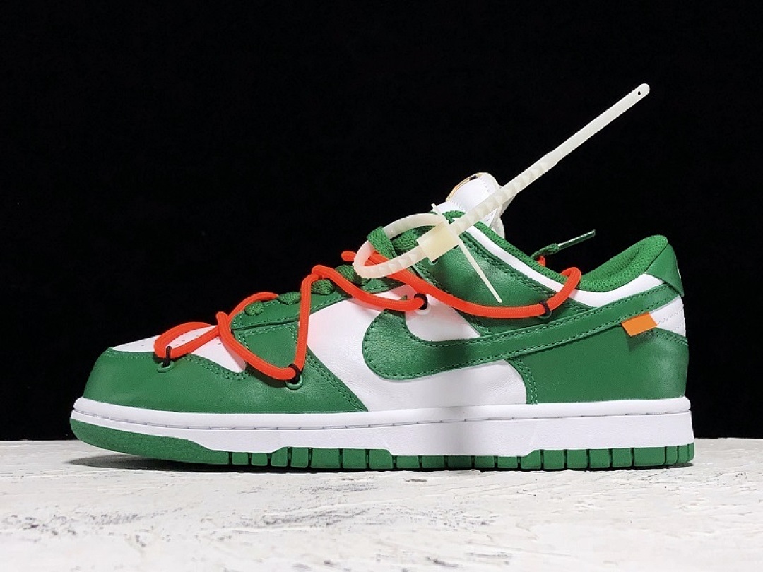 Off-White [CT0856-100]-[PLUS OW X FUTURA DUNK LOW POWDER GREEN/WHITE]-[MAN:39-46], photo 1