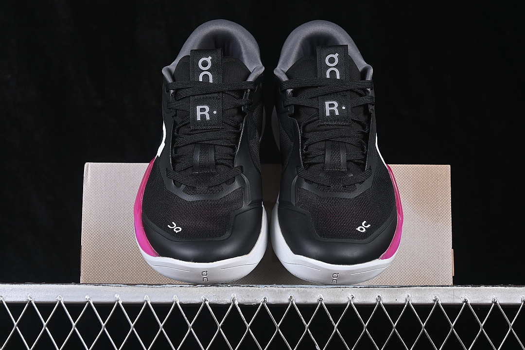 On Running [ON THE ROGER PRO 3 ANTI SLIP RUNNING SHOES BLACK/PINK]-[WOMAN:36-39]-[MAN:40-47] - Image 12