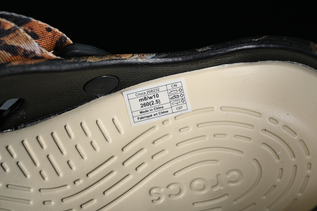 Crocs [SALEHE BEMBURY X CROCS POLLE CLOG BLACK]-[UNISEX:36-46] - Image 3