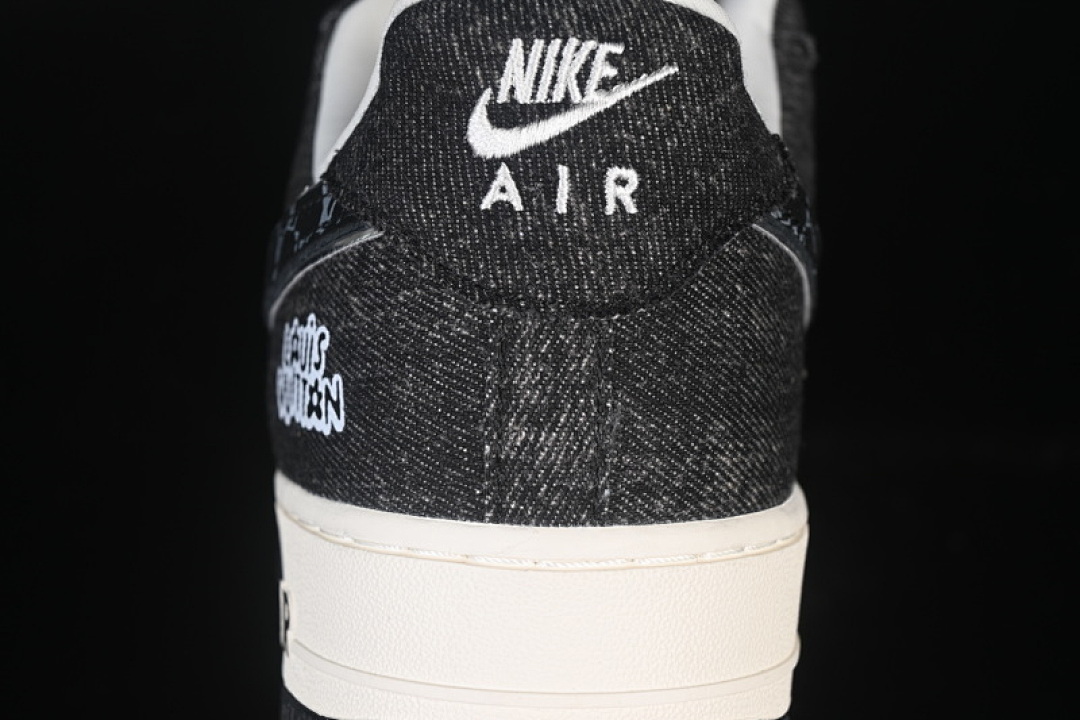 Nike [DX1888-097]-[AIR FORCE 1 07 LOW CASUAL SNEAKERS BLACK/WHITE]-[WOMAN:36-39]-[MAN:40-45] - Image 6