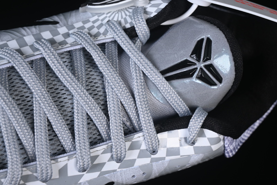 Nike [CD4991-003]-[ZOOM KOBE 5 ZEBRA GREY/BLACK]-[MAN:39-47.5] - Image 9