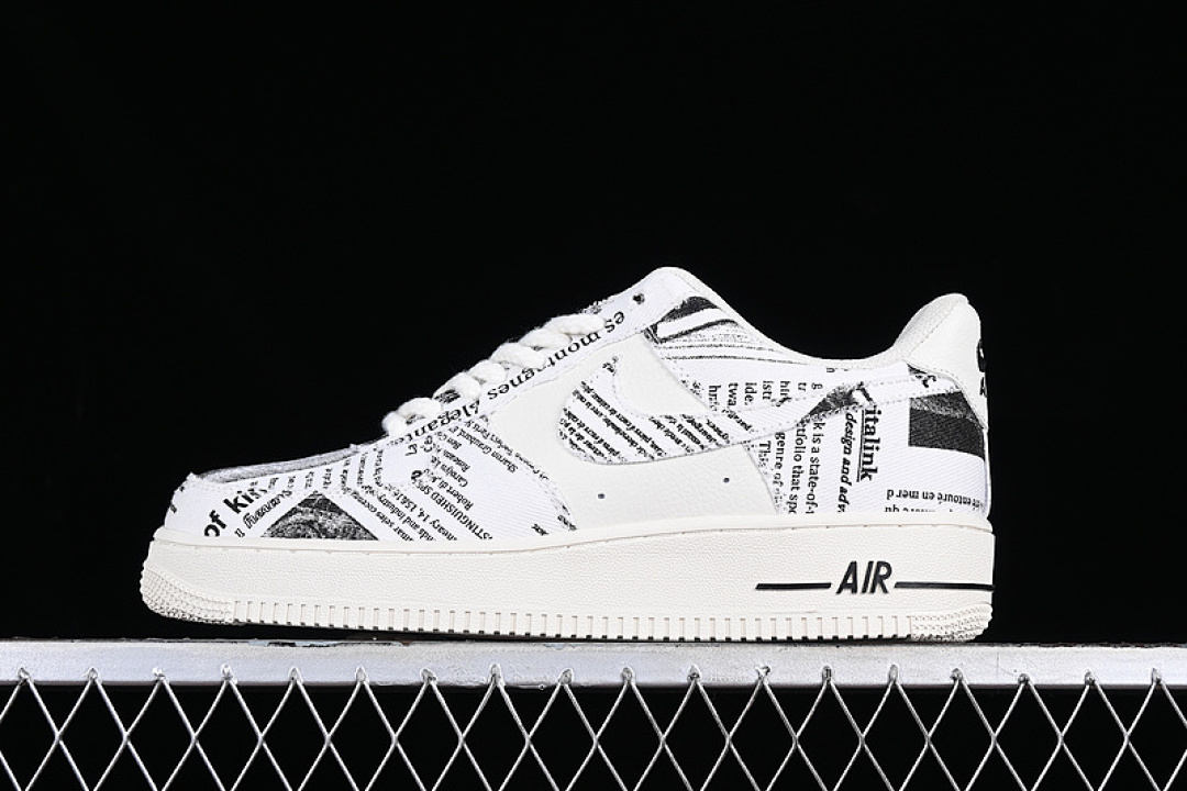 Nike Nike AIR FORCE 1 07 LOW WHITE/BLACK · FB0607-033, photo 1