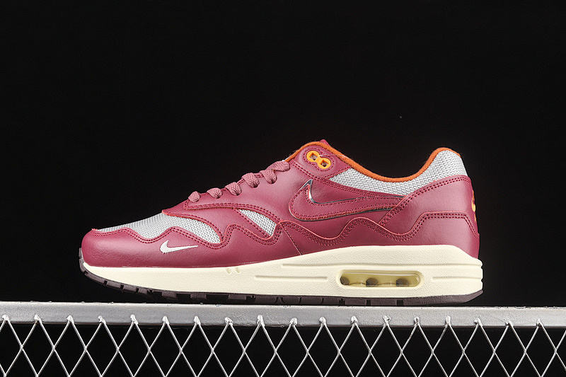 Patta Nike PATTA X AIR MAX 1 RUSH MAROON METALLIC SILVER/RUSH MAROON · DO9549-001, photo 1