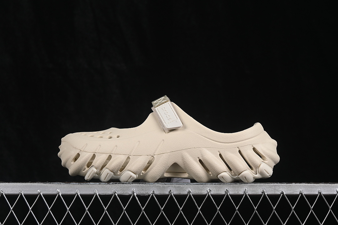 Crocs Crocs [ECHO MARY JANE CLOG EVA RETRO BREATHABLE WHEAT/LIGHT WHEAT]-[WOMAN:34-39]-[MAN:40], photo 1