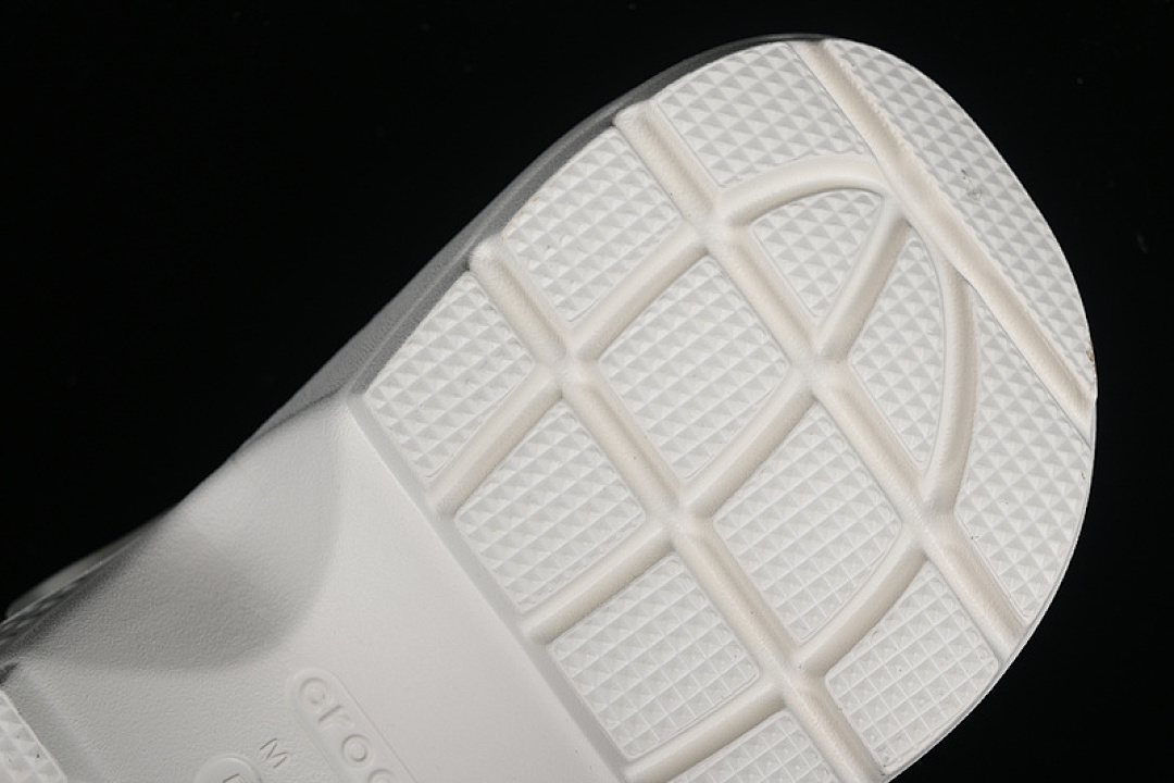 Crocs [CROCS CLASSIC CLOG WHITE]-[WOMAN:34-40] - Image 3