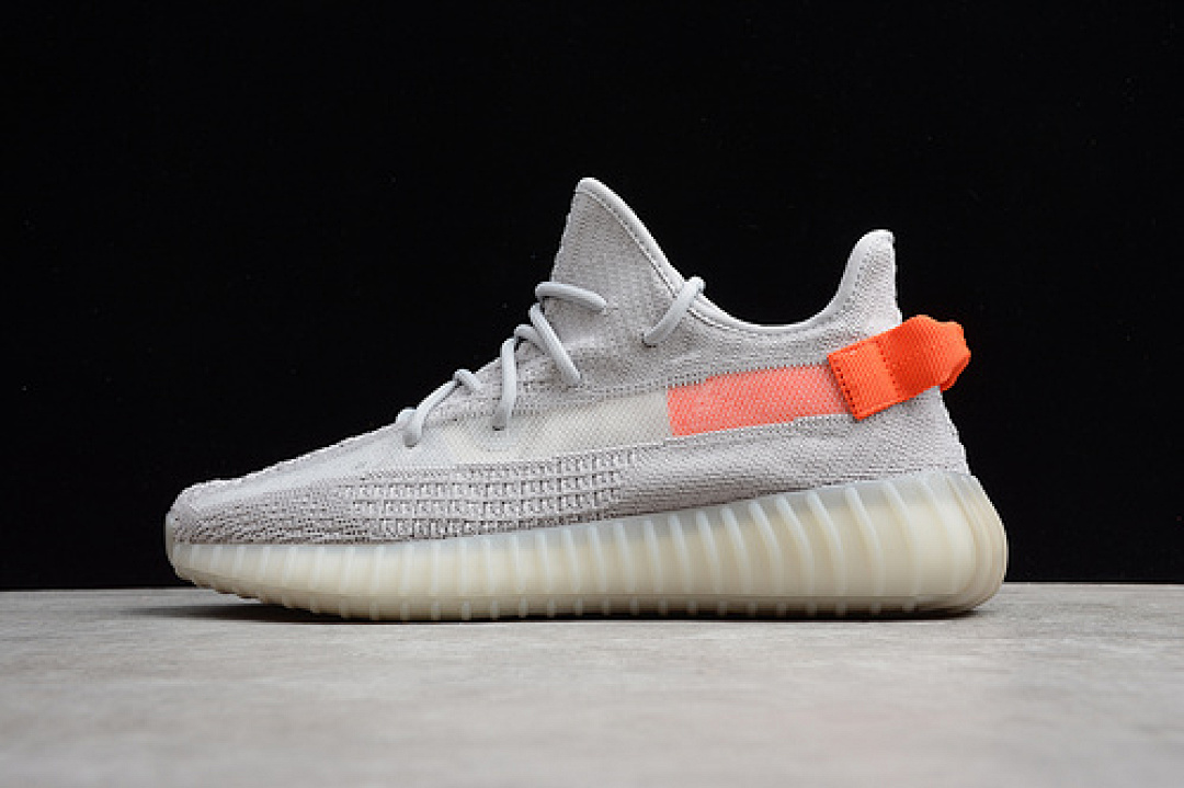 Adidas [FX9017]-[YEEZY BOOST 350 V2 TAIL LIGHT/TAIL LIGHT]-[UNISEX:36-45], photo 1