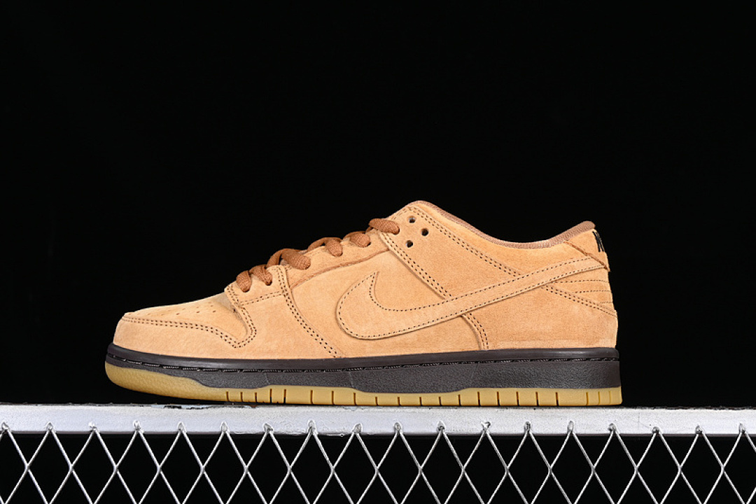 Unbranded [BQ6817-204]-[DUNK LOW PRO SB WHEAT MOCHA FLAX/FLAX/BAROQUE BROWN/GUM (LIGHT BROWN]), photo 1