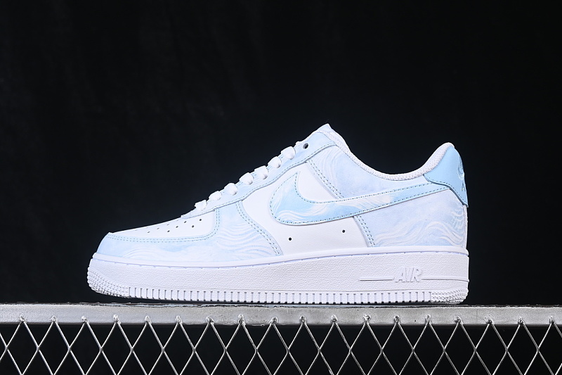 Nike Nike AIR FORCE 1 07 LOW CASUAL SNEAKERS SKY BLUE/WHITE · ZH0316-164, photo 1