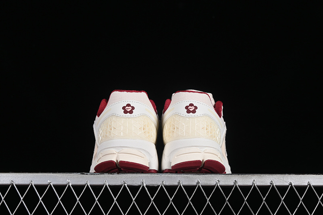 Nike [HF0737-111]-[AIR ZOOM VOMERO 5 SP VALENTINE'S DAY COCONUT MILK/WHITE/DRAGON RED/SOFT (PINK]) - Image 14