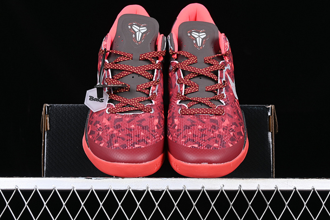Nike [555035-661]-[KOBE 8 SYSTEM RED/GREY/BLACK]-[MAN:40-46] - Image 13