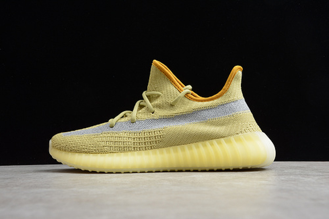 Adidas Adidas YEEZY BOOST 350 V2 MARSH MARSH/MARSH · FX9034, photo 1