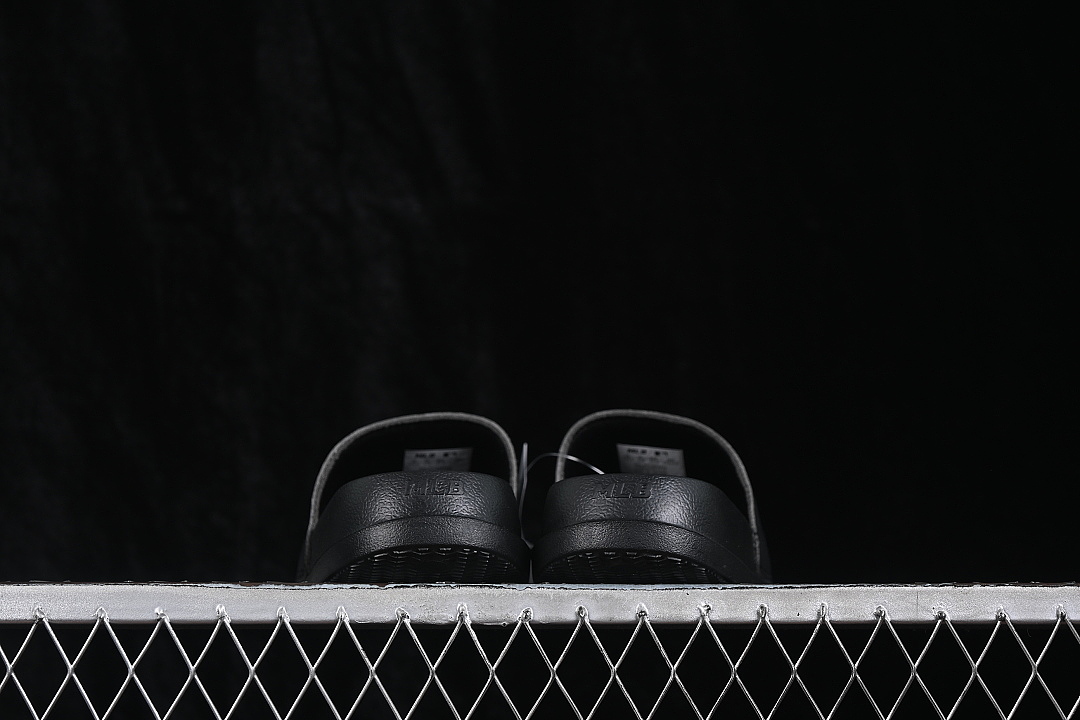 MLB [3ALPCMM4N50BKS]-[CHUNKY MOUND BASIC CASUAL SLIPPERS BLACK/INKINESS]-[WOMAN:35-39]-[MAN:40-44] - Image 12
