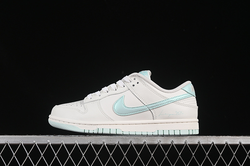 Nike SB DUNK LOW WHITE/BLUE · WC2012-017, photo 1