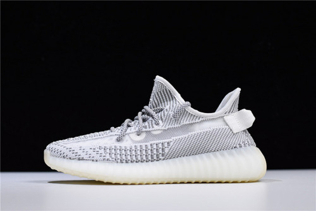 Adidas Adidas BC YEEZY BOOST 350 V2 NON-REFLECTIVE STATIC/STATIC/STATIC · EF2905, photo 1