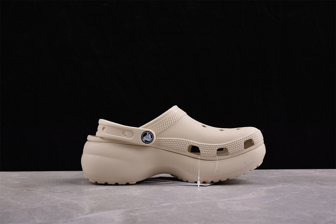 Crocs [CROCS BROWN]-[WOMAN:34-40] - Image 9