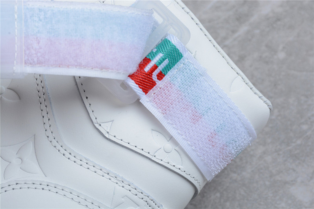 Louis Vuitton [L*V STELLAR HIGH SNEAKERS WHITE/WHITE/WHITE]-[WOMAN:35-39]-[MAN:40-44] - Image 3