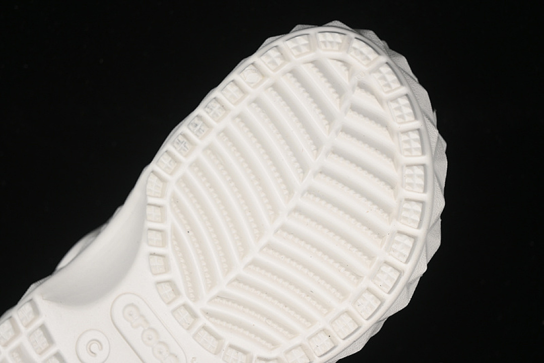 Crocs [CROCS CLASSIC CLOG WHITE]-[WOMAN:25-36] - Image 3