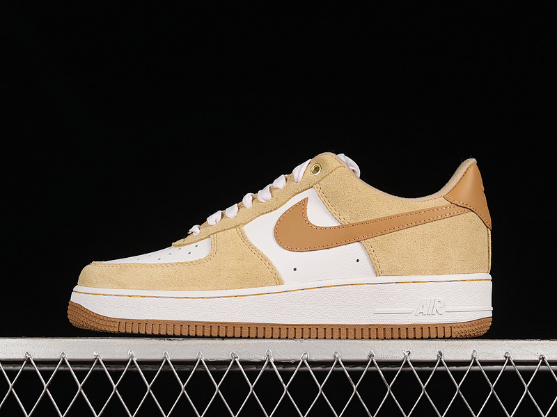 Nike Nike AIR FORCE 1 07 LXX VACHETTA TAN/FLAX-SAIL · DX1193-200, photo 1