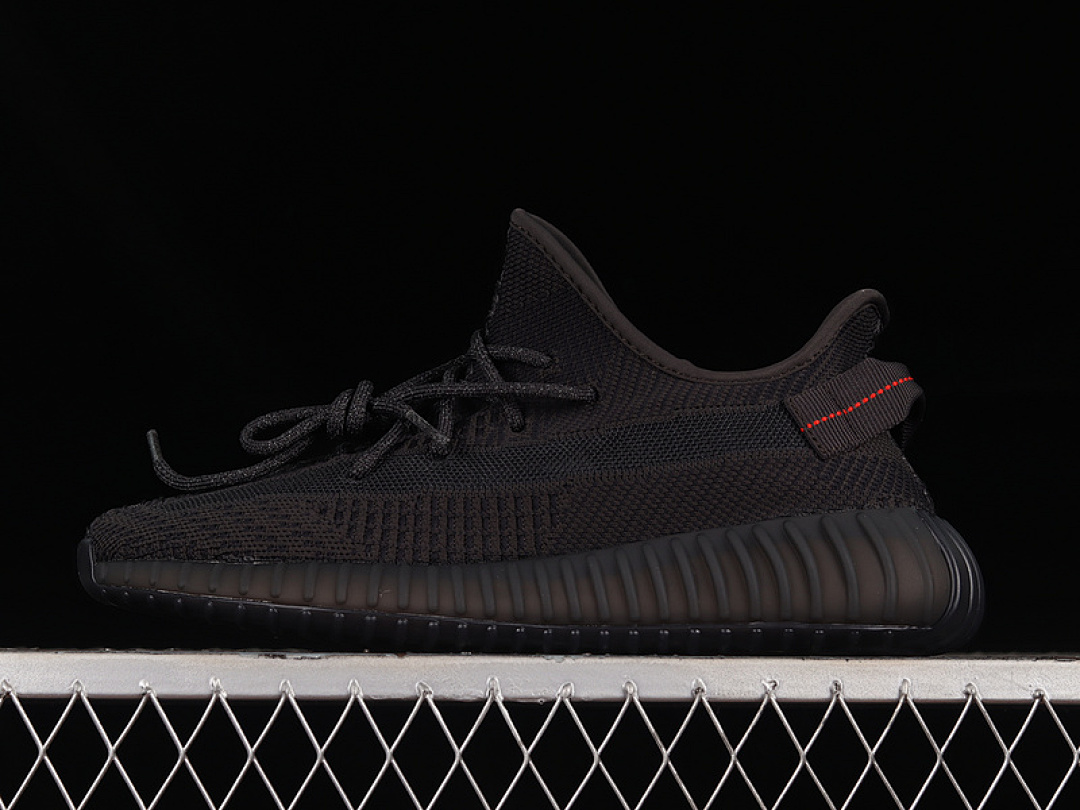 Adidas Adidas YEEZY BOOST 350 V2 BLACK NON-REFLECTIVE BLACK/BLACK/BLACK · FU9006, photo 1
