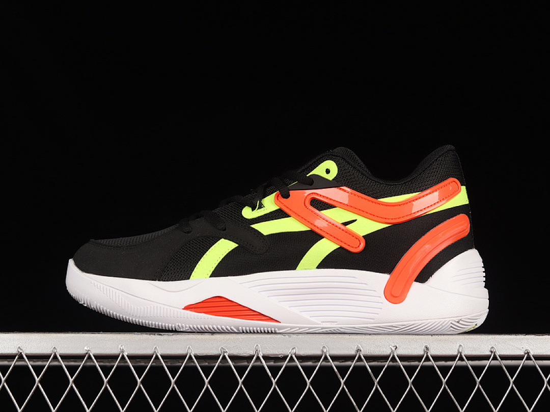 Puma [376582-03]-[TRC BLAZE COURT BLACK/CHERRY TOMATO/WHITE]-[MAN:40-46], photo 1