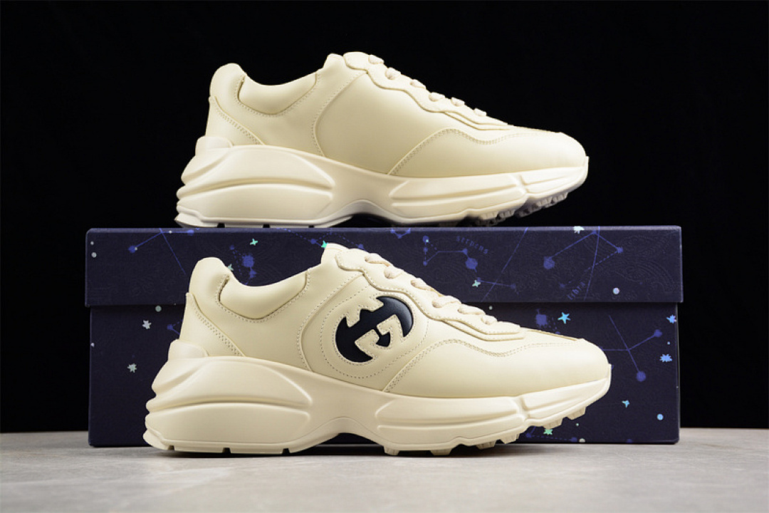 On Running [GUCCI RHYTON 2023 BLACK/GREY]-[WOMAN:35-39]-[MAN:40-45] - Image 2
