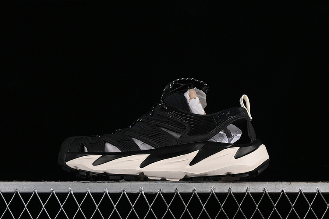 Nike Nike [1123112 BKLB]-[HOKA ONE HOPARA BLACK/WHITE]-[WOMAN:36-39]-[MAN:40-45], photo 1
