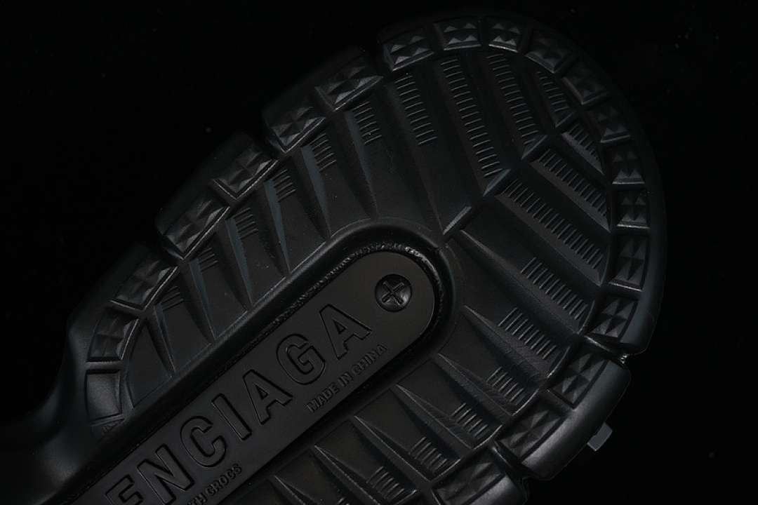 Balenciaga [W1S8N1010]-[BA*LEN*CIAGA HARDCROCS SLIDE BLACK]-[WOMAN:36-39]-[MAN:40-45] - Image 3
