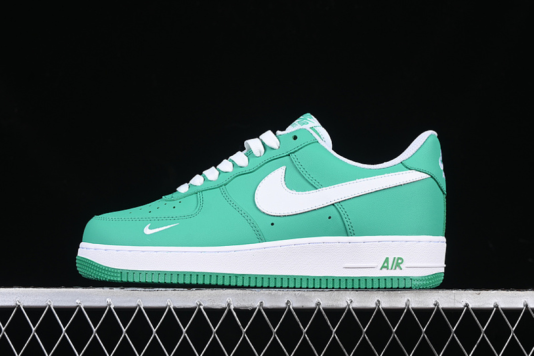 Nike [315122-101]-[AIR FORCE 1 07 LOW WHITE/GREEN]-[WOMAN:36-39]-[MAN:40-45], photo 1