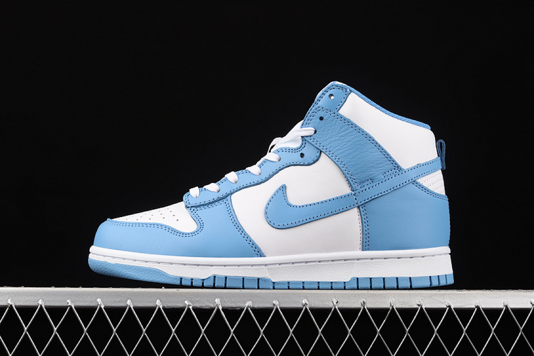 Unbranded [DD1869-107]-[SB DUNK HIGH WHITE/WHITE/ALUMINUM]-[WOMAN:36-39]-[MAN:40-47.5], photo 1