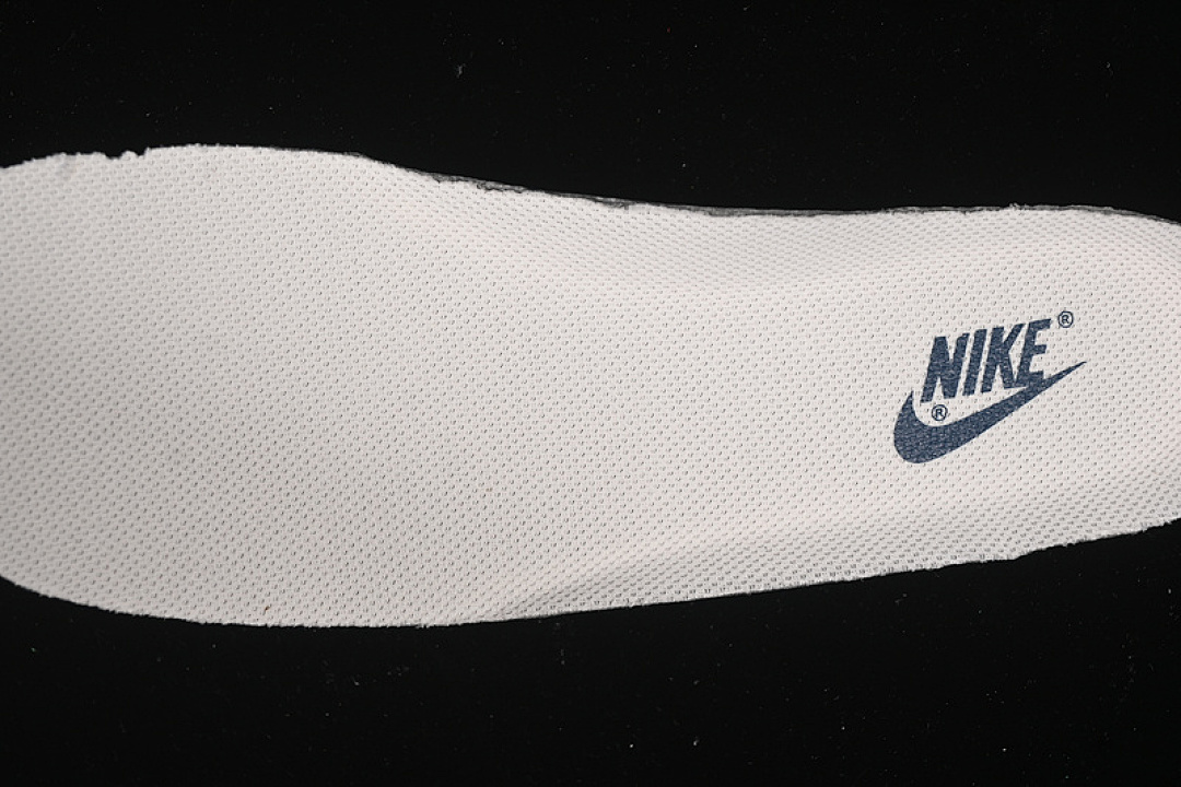 Nike [HH7518-057]-[AIR FORCE 1 07 LOW SUPREME OFF WHITE/BLUE/RED]-[WOMAN:36-39]-[MAN:40-45] - Image 4