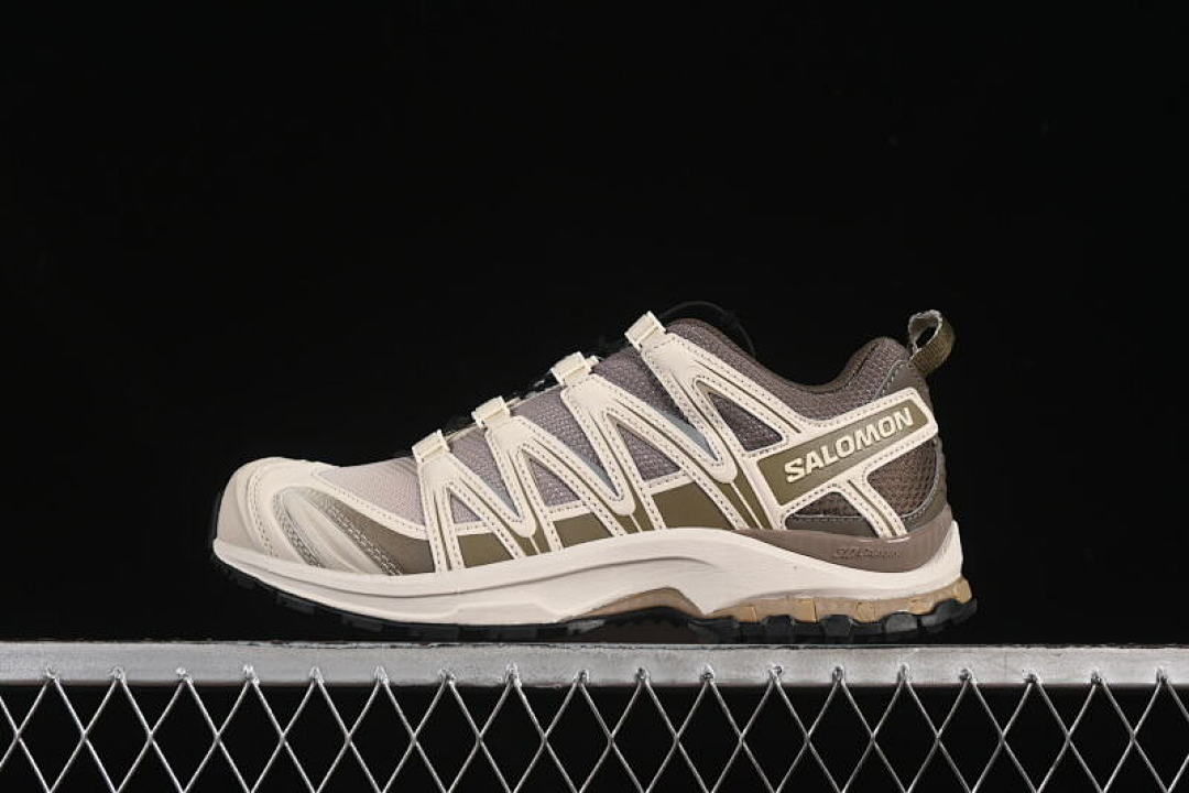 On Running [478848-23]-[XA PRO 3D COFFEE/LIGHT WHEAT]-[WOMAN:36-39]-[MAN:40-46], photo 1