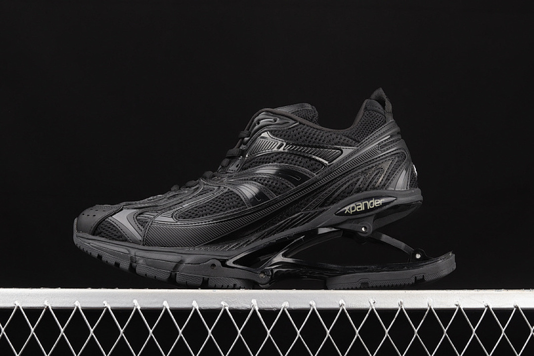 Balenciaga X-PANDER 6.0 BLACK/BLACK/BLACK · W2RA21000, photo 1