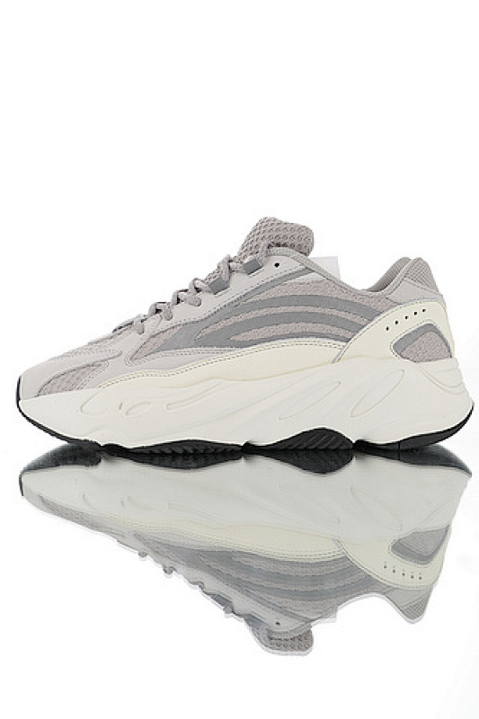 Adidas Adidas YEEZY BOOST 700 V2 SHOES STATIC/STATIC/STATIC · EF2829, photo 1