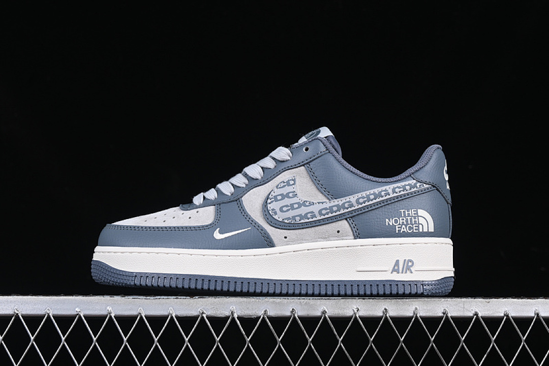 Nike [DM6688-051]-[AIR FORCE 1 07 LOW CDG WHITE/GREY/BLUE]-[WOMAN:36-39]-[MAN:40-45] - Image 2
