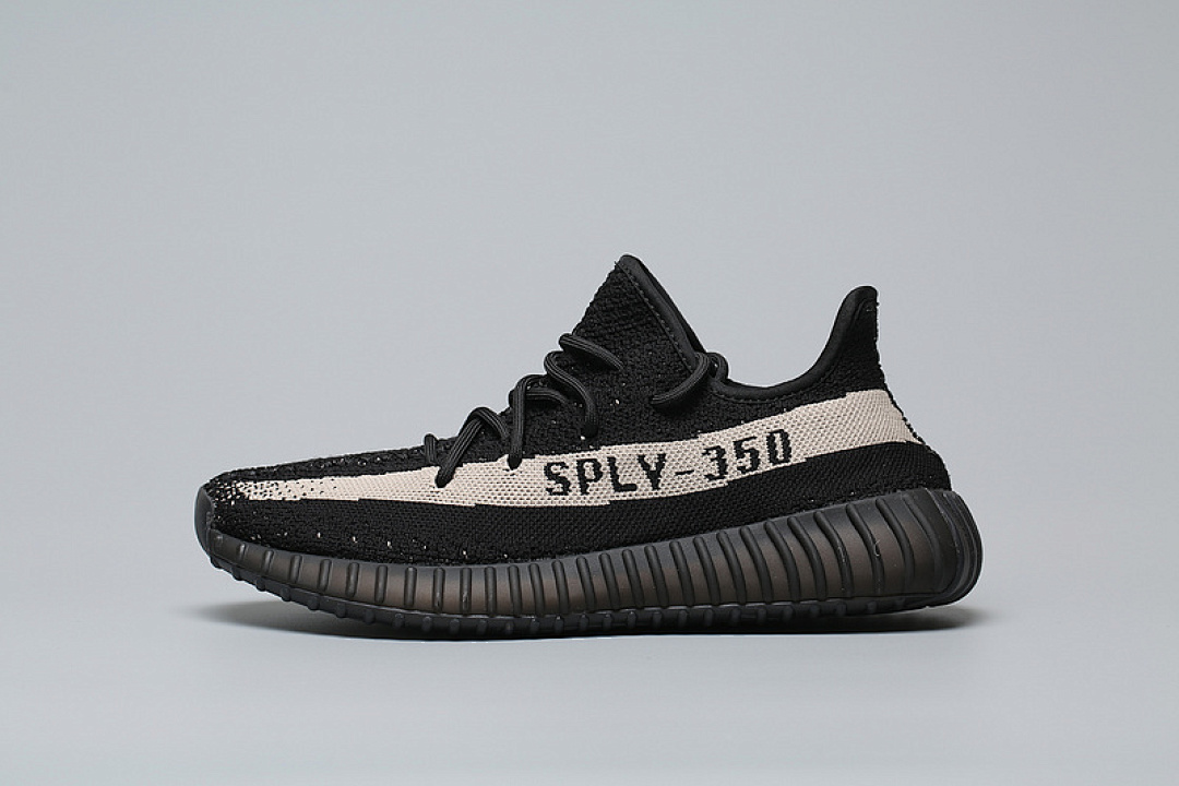 Adidas Adidas YEEZY BOOST 350 V2 OREO CORE BLACK/CLOUD WHITE · BY1604, photo 1