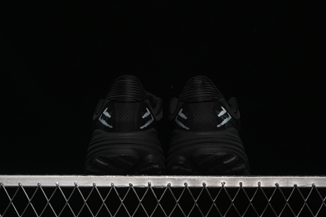 On Running [1141530 BBLC]-[HOKA ONE STINSON 7 BLACK]-[WOMAN:36-39]-[MAN:40-45] - Image 14
