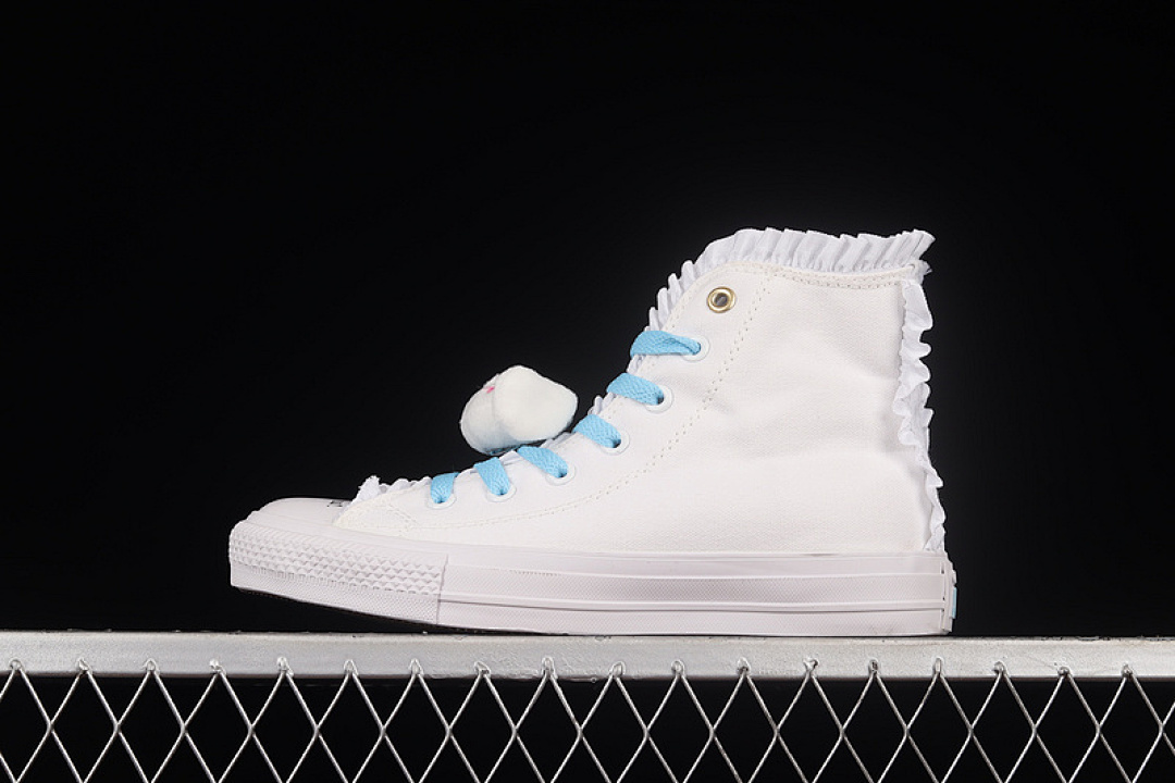 Converse Converse CHUCK TAYLOR ALL-STAR 70S HIGH X SANRIO WHITE/WHITE/SKY BLUE · 368389C, photo 1