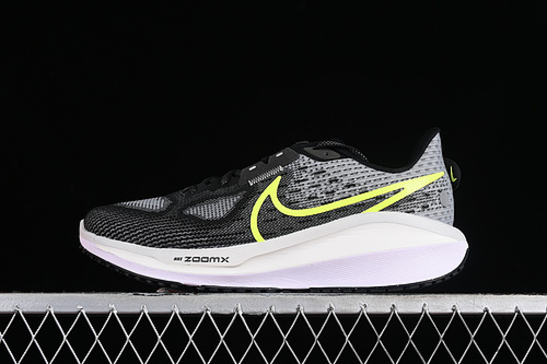 Nike Nike AIR ZOOM VOMERO 17 BLACK/LIGHT SMOKE GREY/WHITE/VOLT · FB1309-001, photo 1