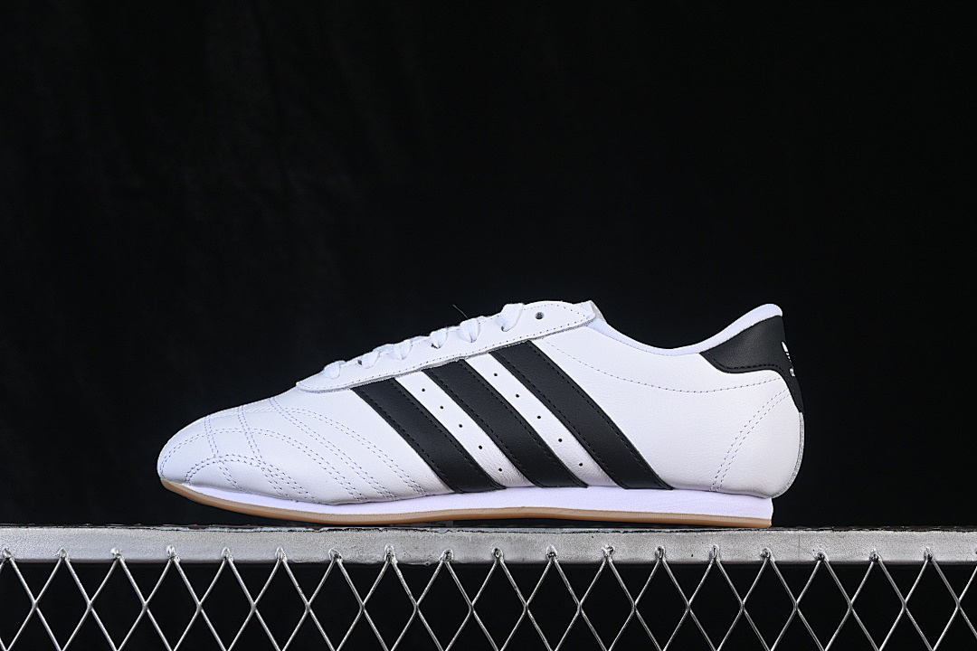 On Running [JS1194]-[ORIGINALS TAEKWONDO TRAINING SHOES BLACK/WHITE]-[WOMAN:35-39]-[MAN:40-45], photo 1