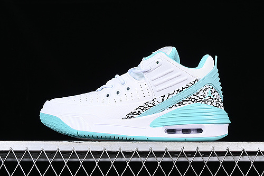 Jordan [DZ4353-130]-[AIR JORDAN MAX AURA 5 WHITE/GREEN/BLACK]-[WOMAN:36-39]-[MAN:40-45], photo 1