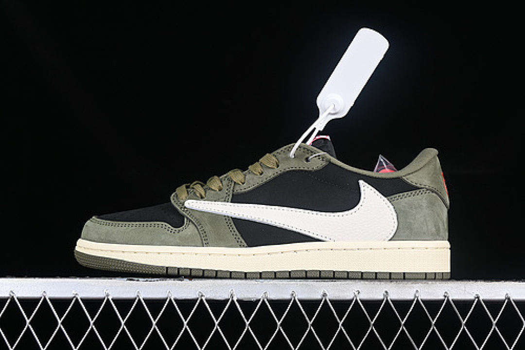 Jordan [DM7866-002]-[TRAVIS SCOTT AIR JORDAN 1 LOW OG SP BLACK/SAIL/MEDIUM OLIVE/MUSLIN]-[36-47.5], photo 1