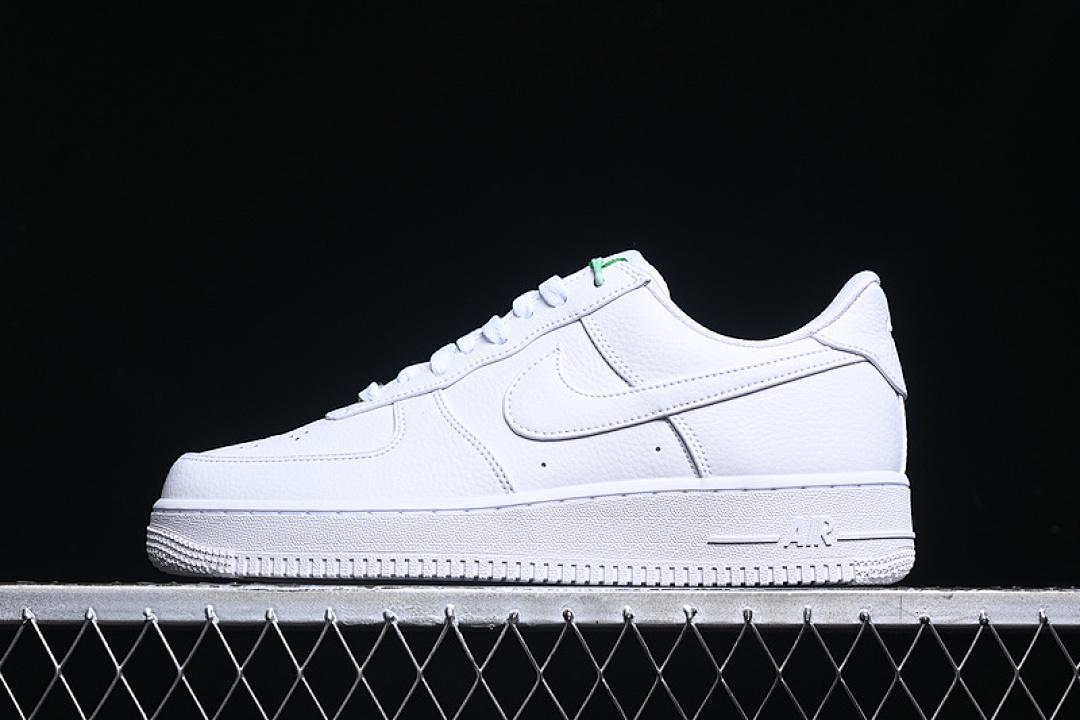 Nike Nike AIR FORCE 1 07 LOW JASON VOORHEES WHITE/WHITE · IB4025-100, photo 1