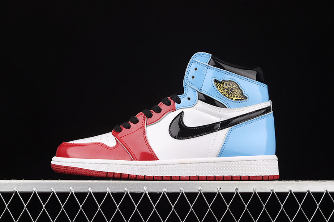 Jordan [CK5666-100]-[AIR JORDAN 1 RETRO HIGH OG FEARLESS WHITE/UNIVERSITY BLUE-VARSITY RED-BLACK], photo 1
