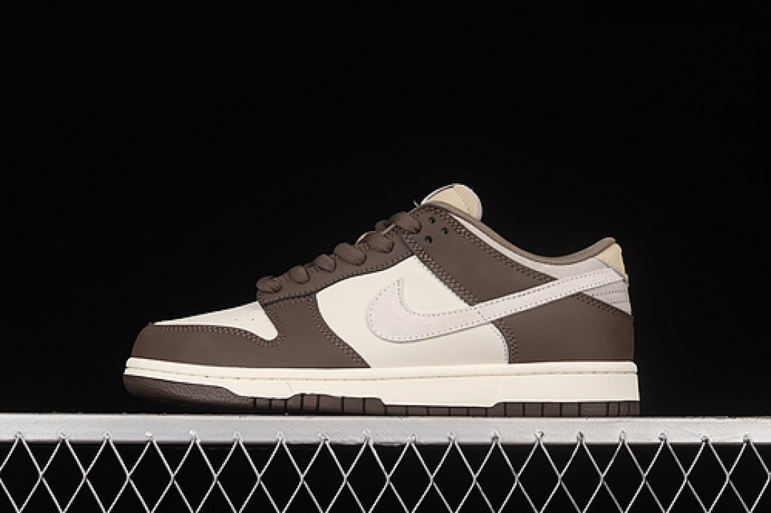 Unbranded [LF0039-001]-[OTOMO KATSUHIRO X SB DUNK LOW STEAMBOY OST WHITE/BROWN/WHITE]-[UNISEX:36-47.5], photo 1