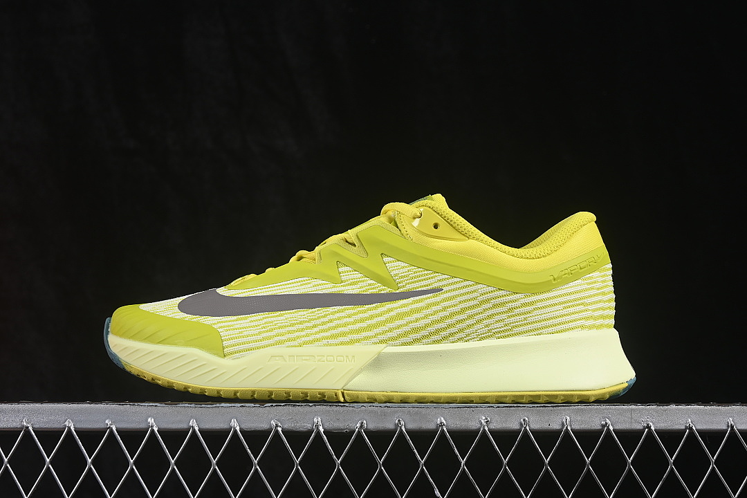 Unbranded [HF7829-300]-[ZOOM VAPOR PRO 3 CASUAL RUNNING SHOES YELLOW/YELLOW]-[WOMAN:36-39]-[MAN:40-47.5], photo 1
