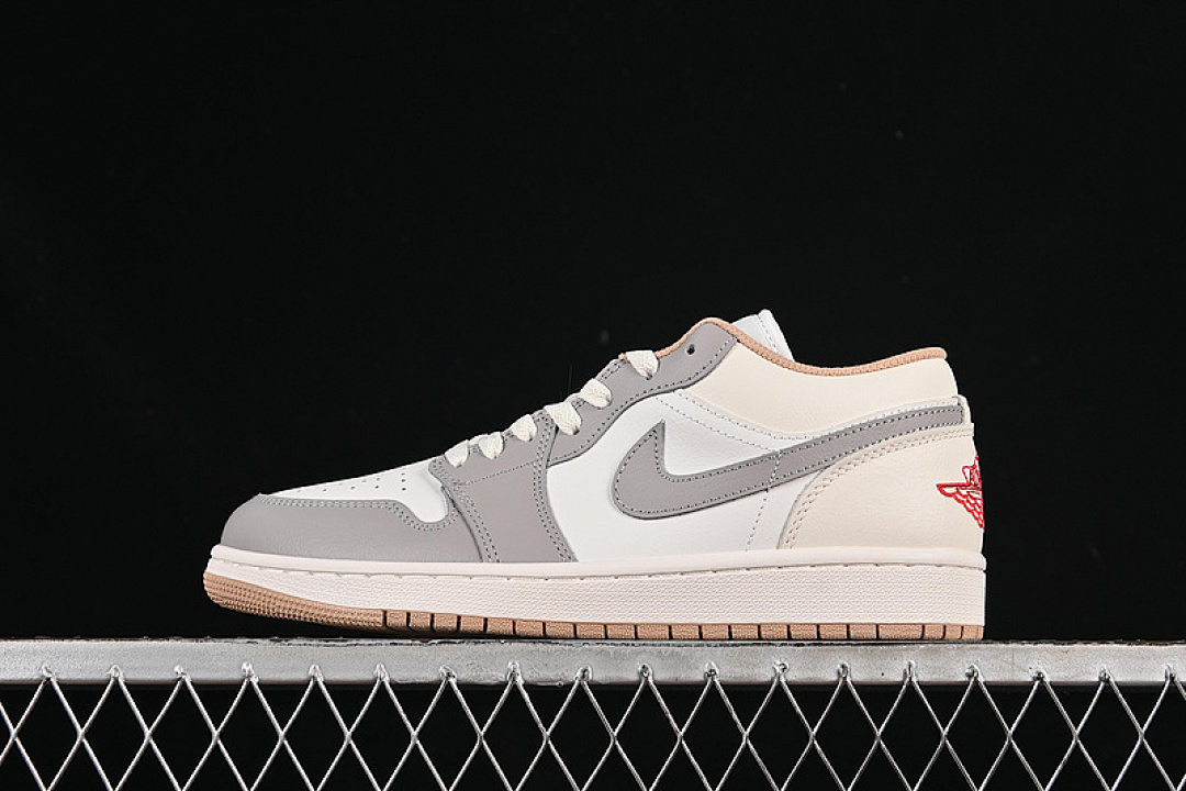 Jordan [553558-169]-[AIR JORDAN 1 LOW WHITE/GREY/RED]-[WOMAN:36-39]-[MAN:40-46], photo 1
