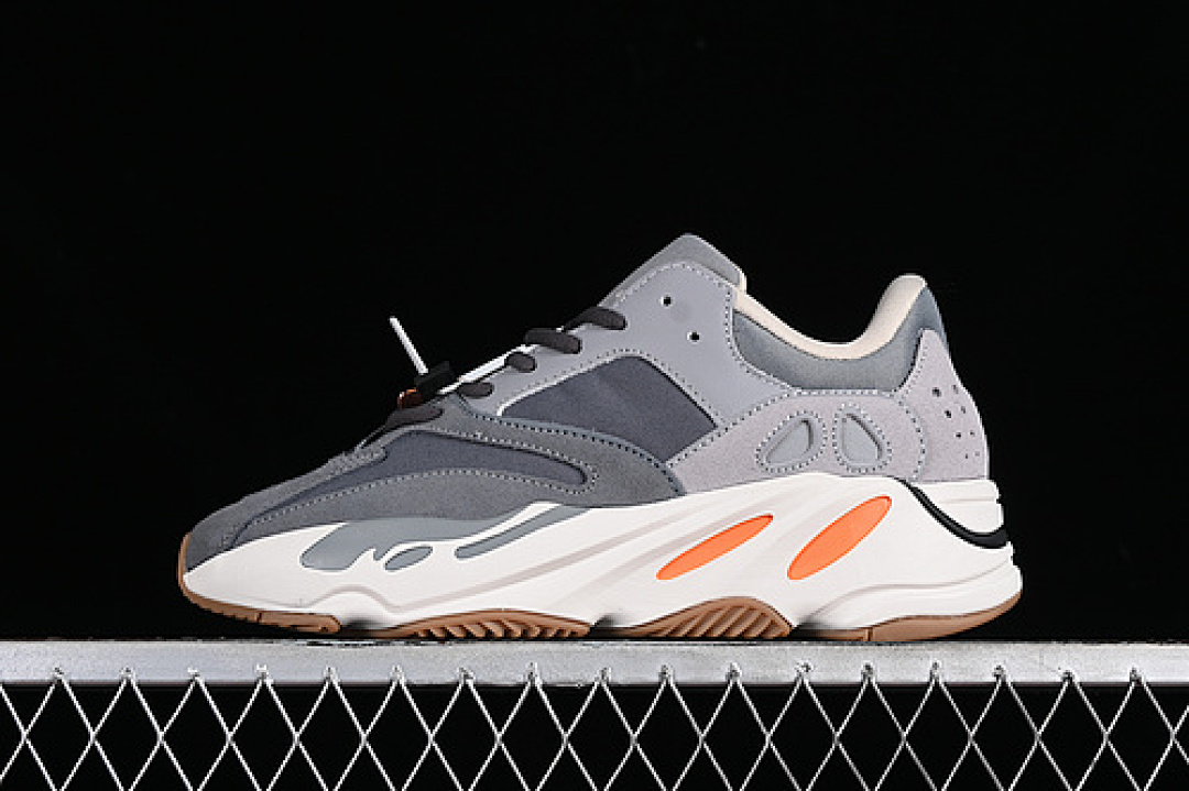 Adidas [FV9922]-[YEEZY BOOST 700 V2 MAGNET/MAGNET/MAGNET]-[WOMAN:36-39]-[MAN:40-47], photo 1