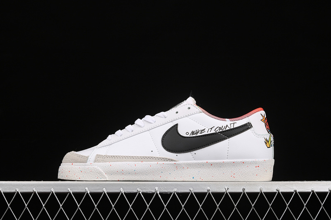 Nike BLAZER LOW 77 VINTAGE MAKE IT COUNT WHITE/BLACK/SAIL/TURF ORANGE · DJ4279-101, photo 1